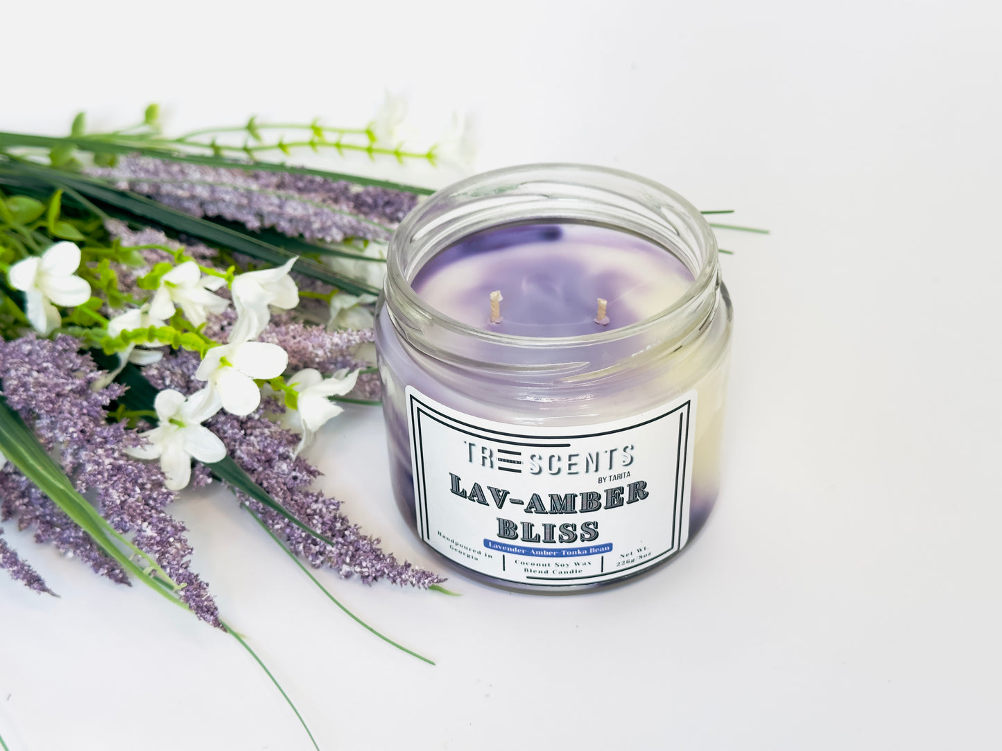 Lav-Amber Bliss Candle